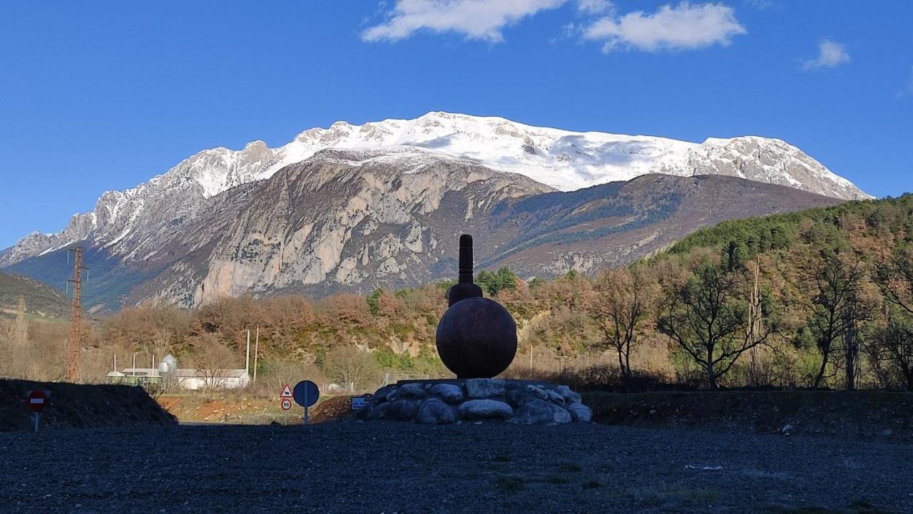 Hostal Turbon Campo  Esterno foto