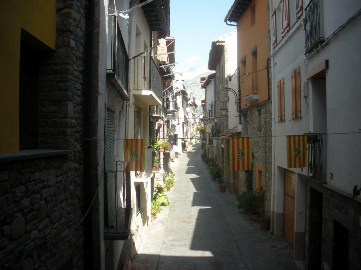 Hostal Turbon Campo  Esterno foto